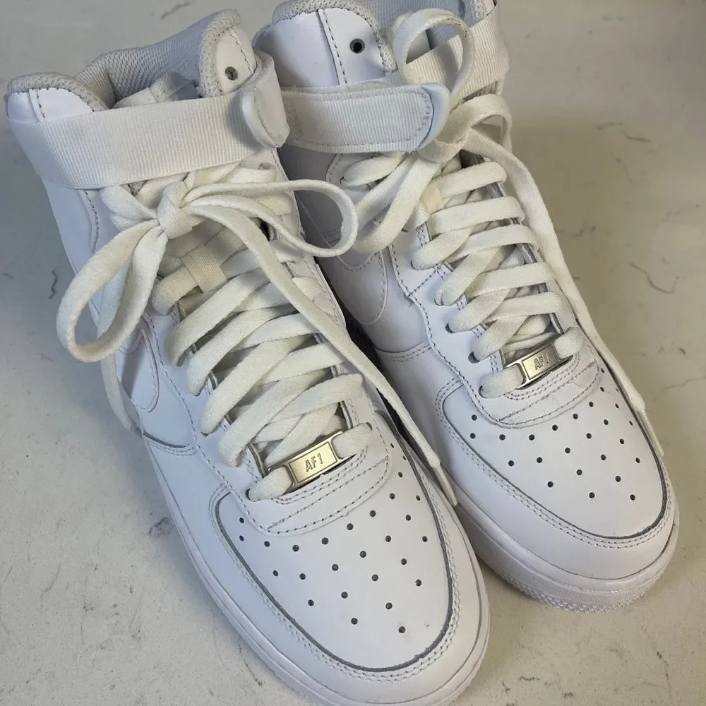 Nike Air Force 1 High LE Triple White GS Sneakers Size 6.5 Y DH2943-111 BIG KIDS